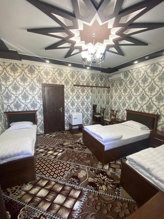 בוקורו Vostok Hotel מראה חיצוני תמונה