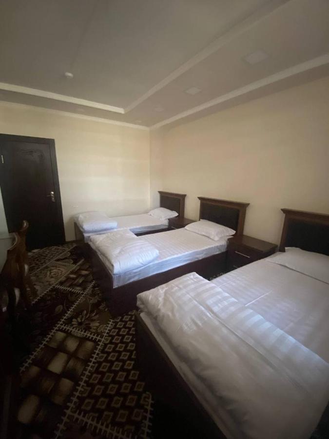 בוקורו Vostok Hotel מראה חיצוני תמונה