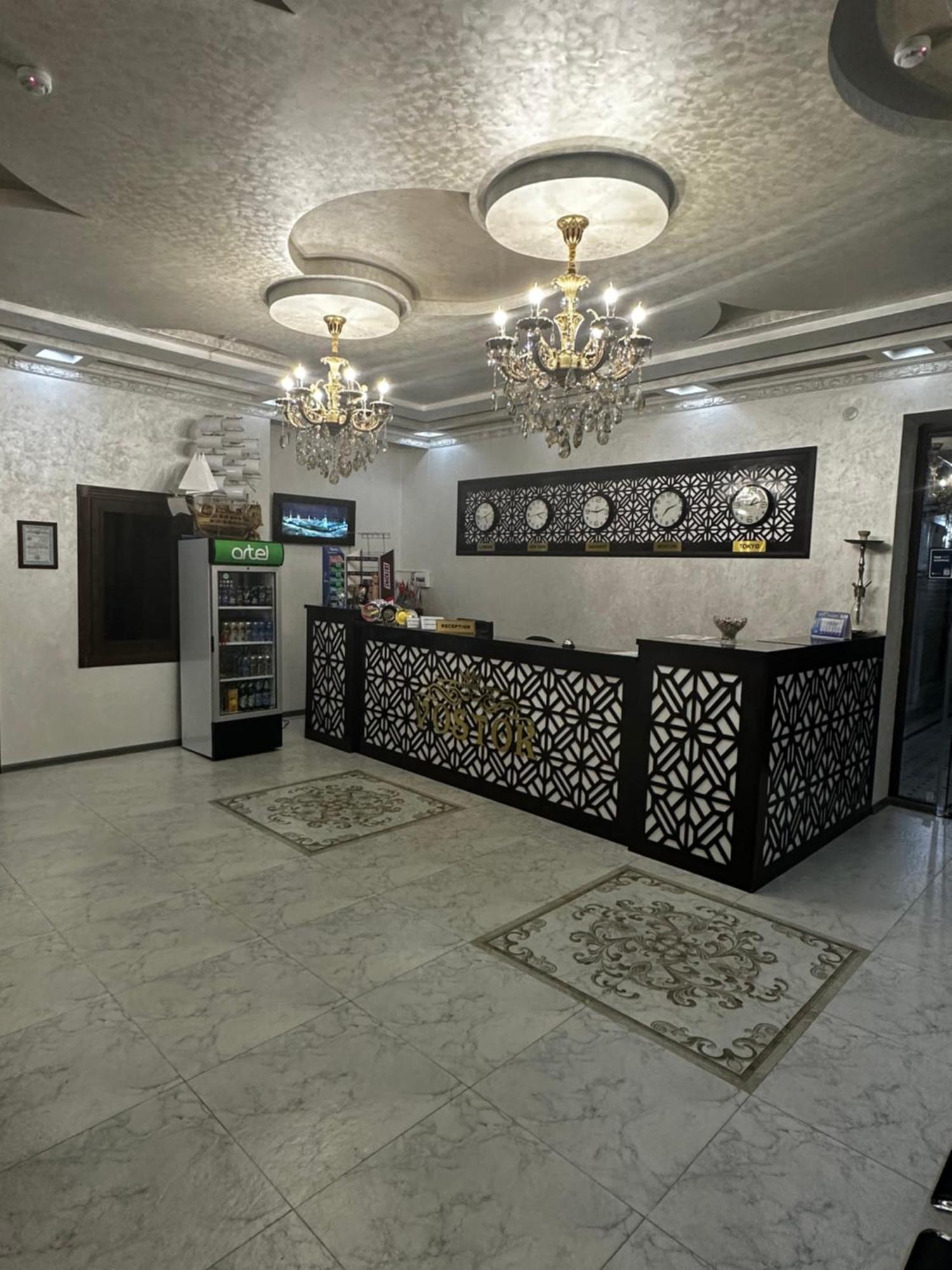 בוקורו Vostok Hotel מראה חיצוני תמונה